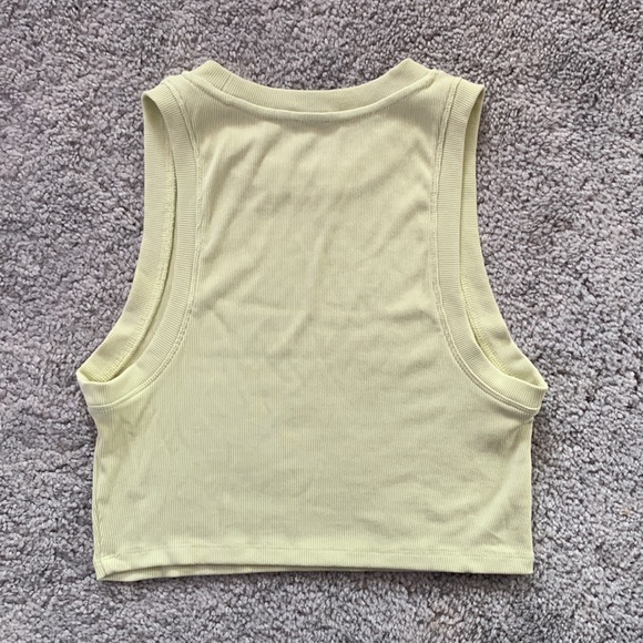 Wilfred Free New Go-To Cropped Tank - Picture 3 of 4